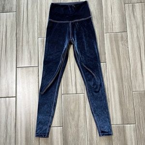 Beyond Yoga Velvet Leggings